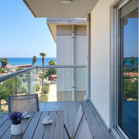 Mackenzie Urban 2 Bedroom Lejlighed Larnaca
